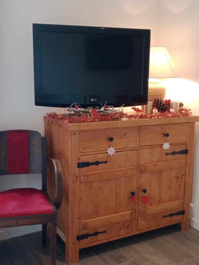 Studio Avec Jardin Au Pied Du Revard Dans Villa Aix-les-Bains Ngoại thất bức ảnh